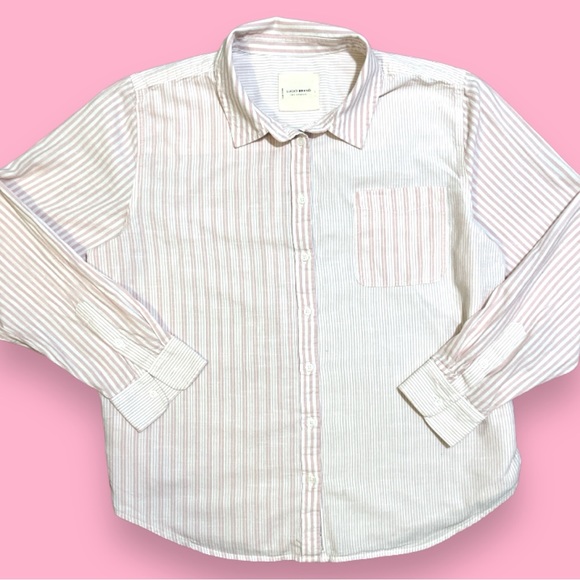 Lucky Brand Gently Used Button Down Boyfriend Dress Shirt Pink & White Size L - Picture 2 of 6